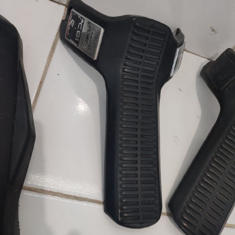 emblem set karet sayap Honda Astrea star bekas ORI