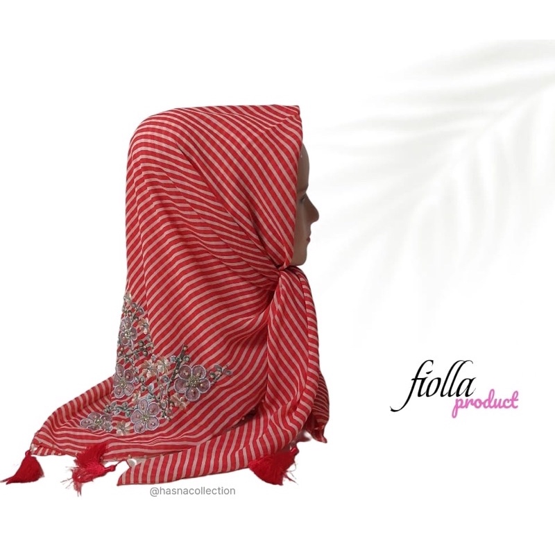 KERUDUNG SEGIEMPAT FIOLLA (MOTIF GARIS SALUR)