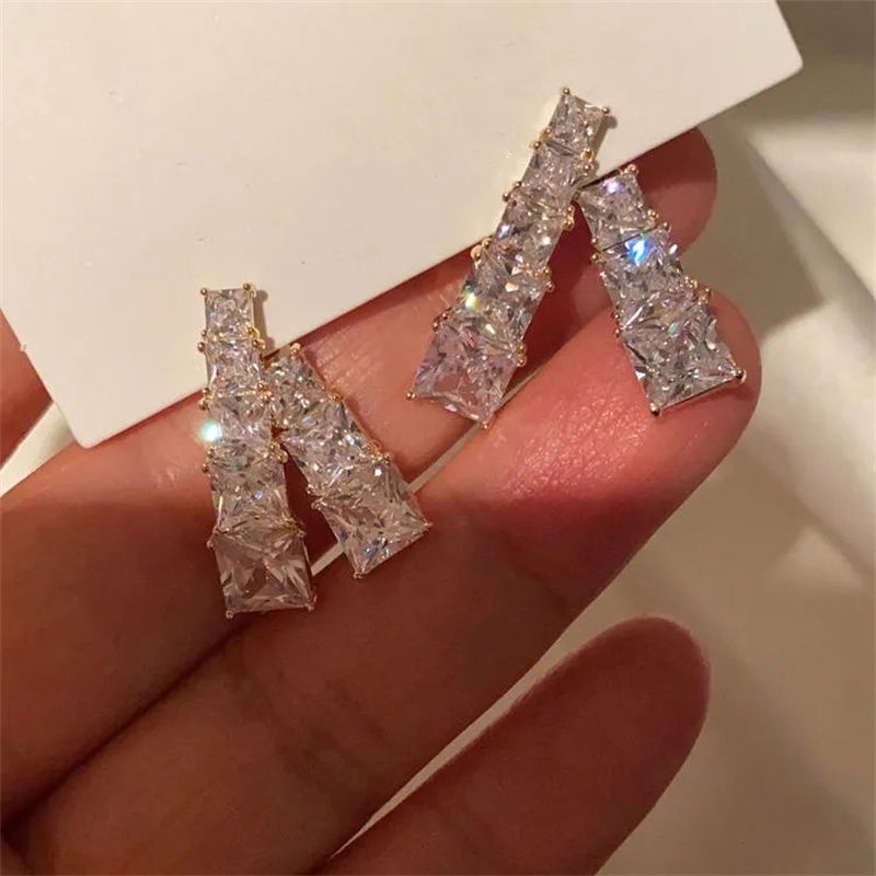 Anting Berlian Imitasi Bentuk Geometris Gaya Korea