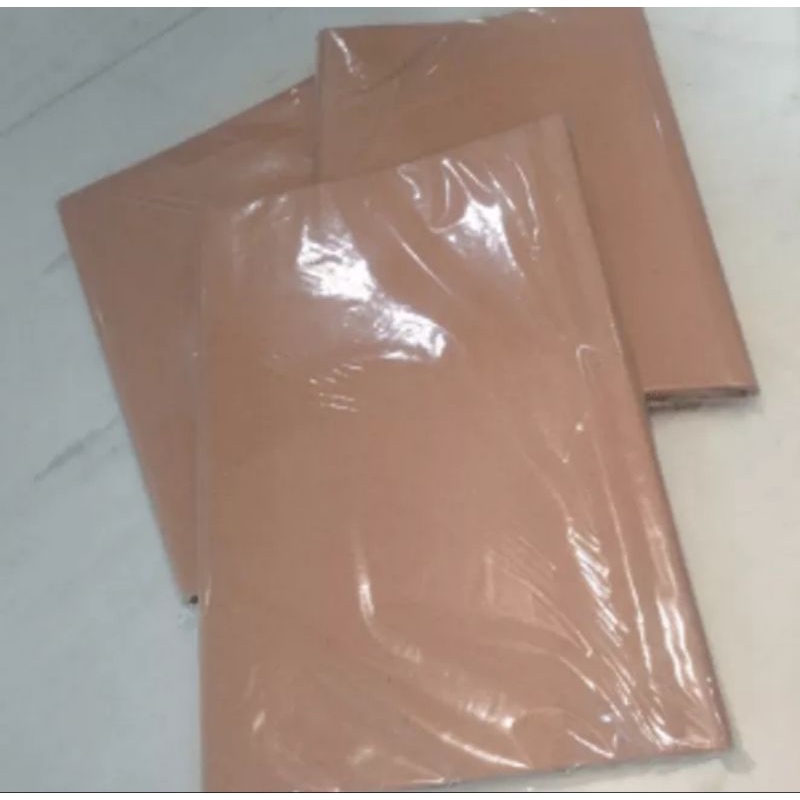 

Sampul buku tulis coklat polos / sampul buku tebal ukuran kwarto isi 20 lembar