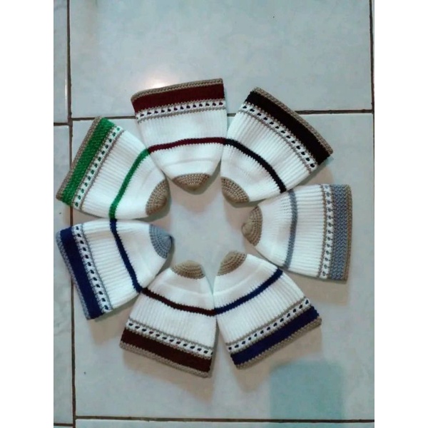 peci rajut Anak - peci rajut kecil - Kopyah anak anak