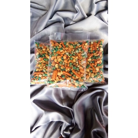 

kacang koro campur