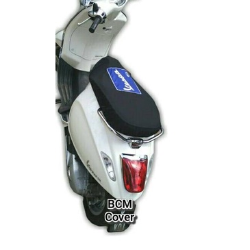 Sarung jok motor Vespa | Cover jok Vespa sprint - Hitam