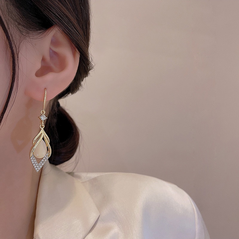 Anting Kait Gantung Sterling Silver 925 Desain Berlian Opal Mewah Untuk Wanita