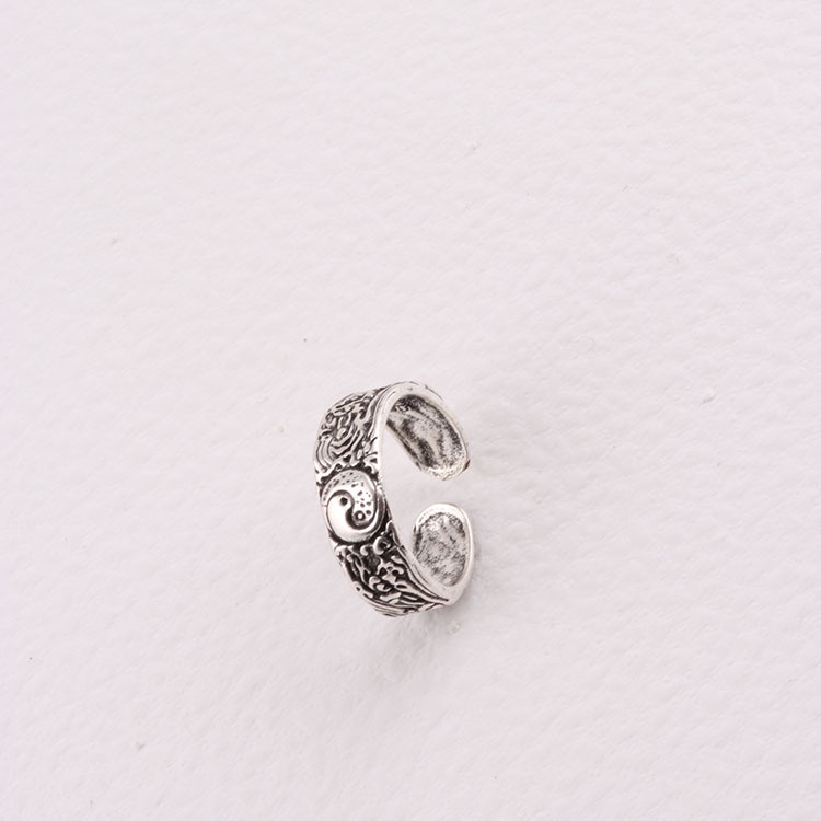 Cincin Jari Telunjuk Desain Ukiran Delapan Diagram Gaya Punk Vintage Eropa Amerika Dapat Disesuaikan