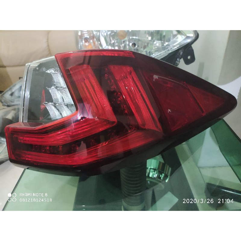 Stoplamp Lampu Belakang Lexus Rx200/Rx300