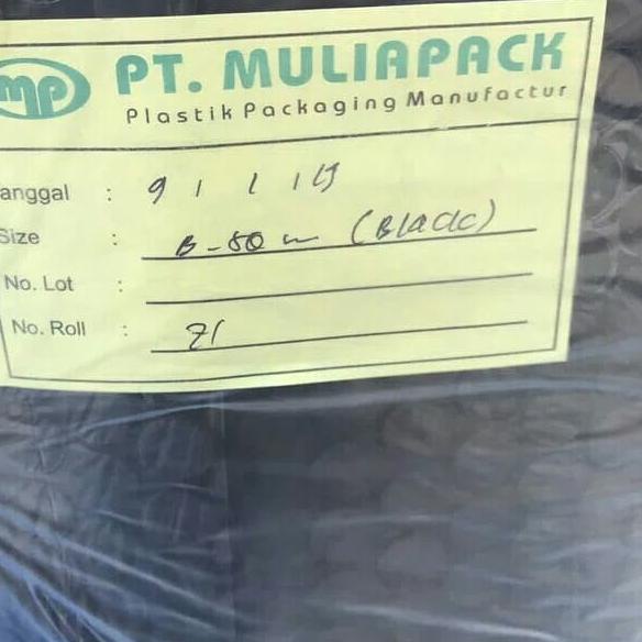 

Plastik bubble wrap hitam (62.5cm x 50 m)