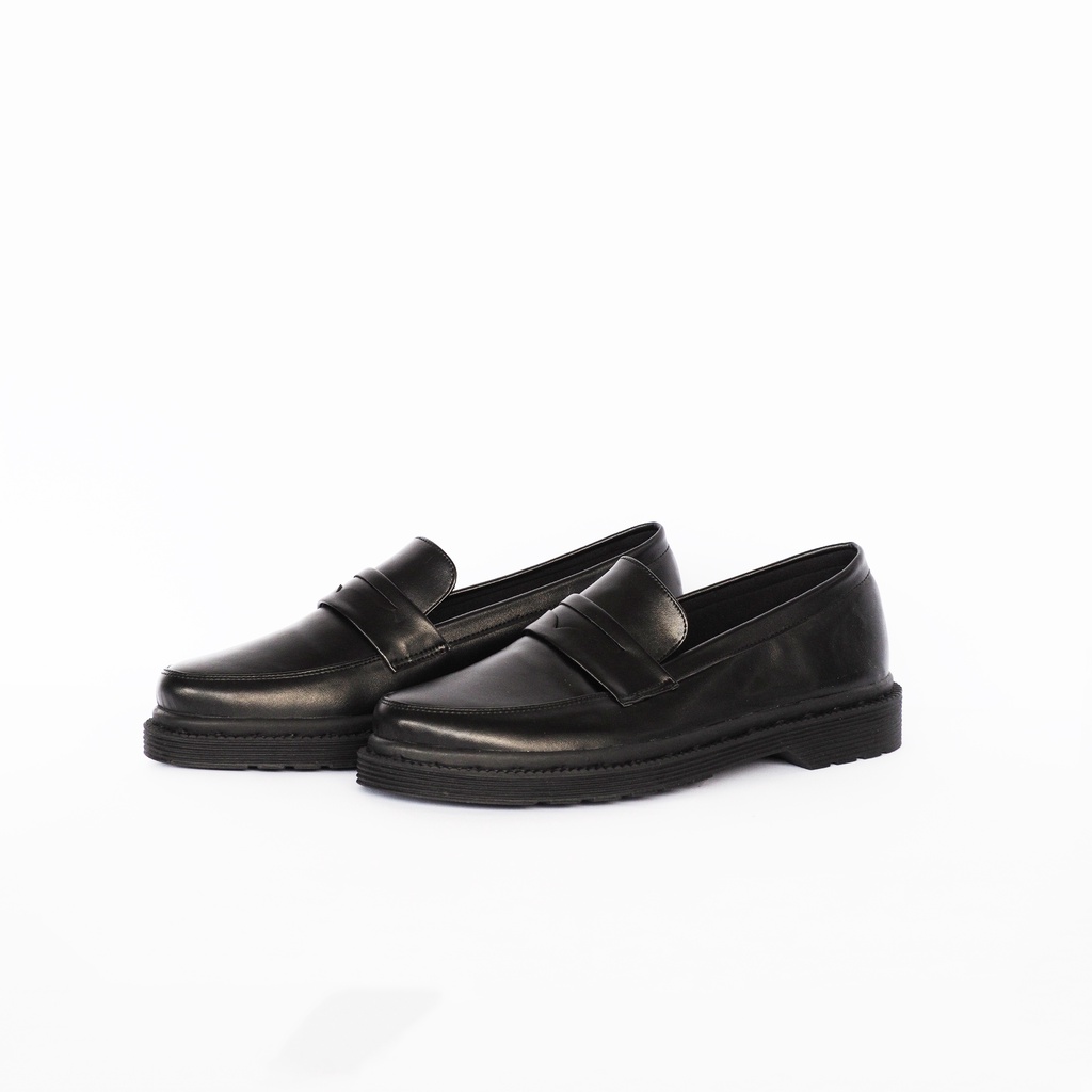 Sepatu Slip On Loafers Pria Formal | SB AIDEN BLACK