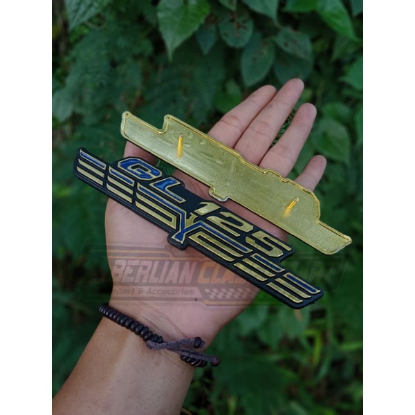 EMBLEM TEPONG GL 100/GL 125 IMPORT