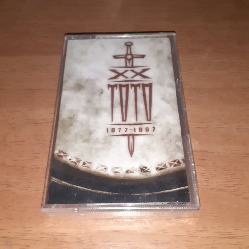 Kaset TOTO - XX 1977-1997 - SEGEL