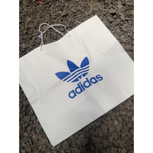 

paper bag / kantong belanja