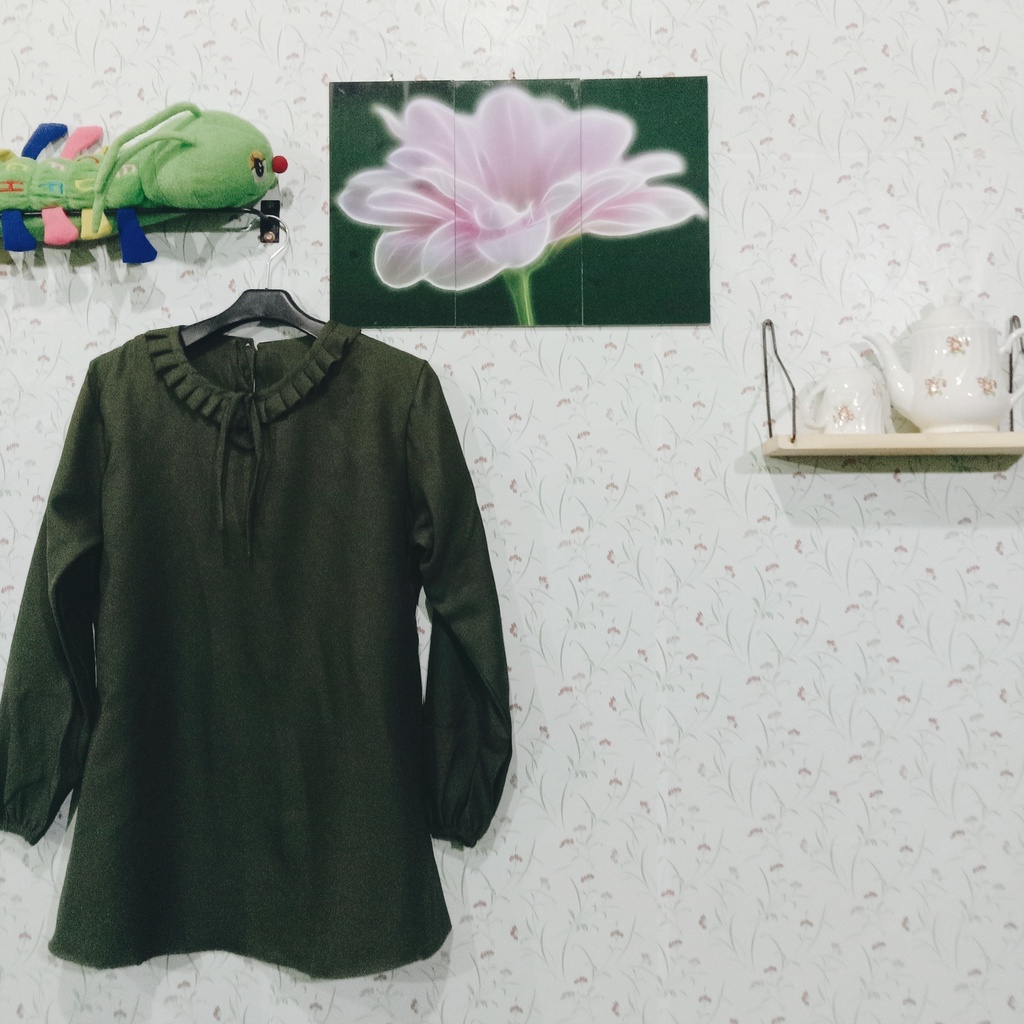 Baju Atasan Audrey Crinkle Warna Hijau Army / Atasan Simpel / Blus Kekinian / Atasan Terbaru / Atasa
