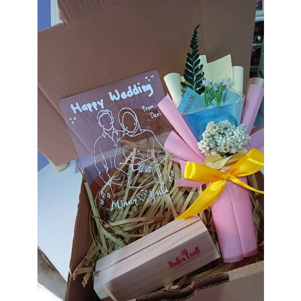 Akrilik Lettering Custome LED / Kado / Kado Wedding / Kado Ulang tahun