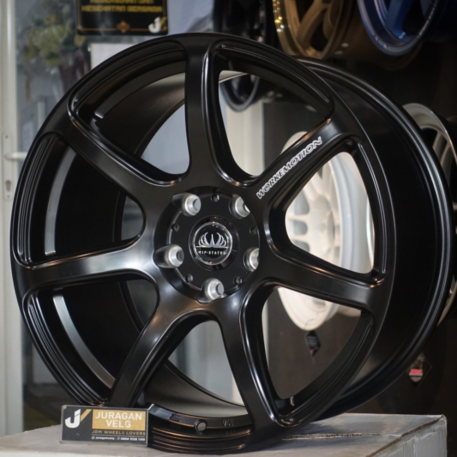 T7R R18x8.5-9.5 black