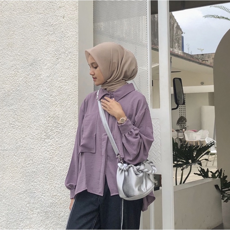 KEMEJA WANITA OVERSIZE-KEMEJA CRINGKLE PREMIUM 2 POCKET -KOREAN STYLE -OOTD HIJAB - OOTD NGAMPUS -