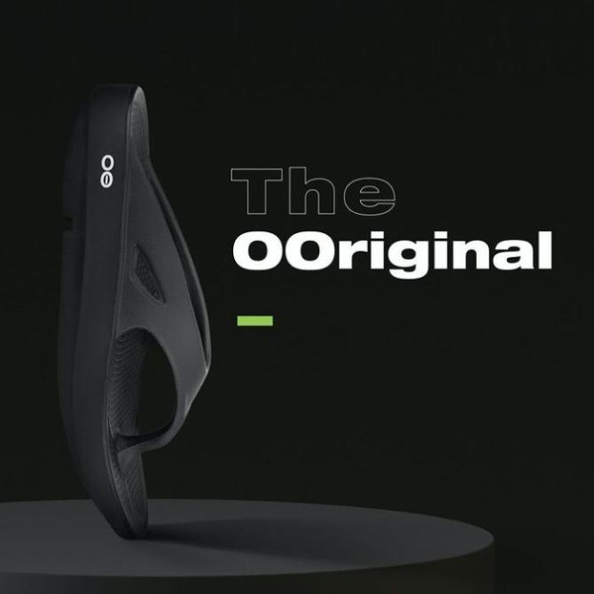 Oofos Unisex Sandal Ooriginal Thong BLack