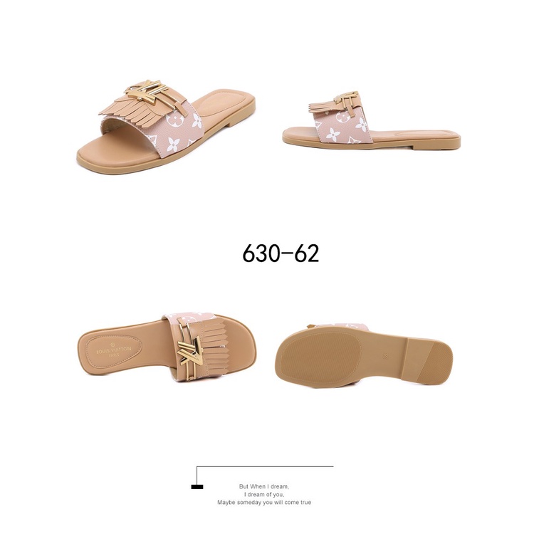 sandal Indiana Flat Mules in Monogram 630-62