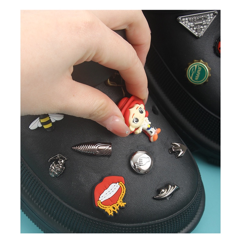 18pcs Sepatu Crocs Jibbitz Toy Story Untuk Pria / Wanita Charms | Jibbitz Untuk Crocs