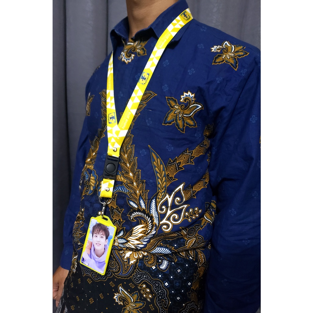 Cetak tali lanyard id card custome sepaket ,id card dan casing custom/paket lanyard custom dan id ca