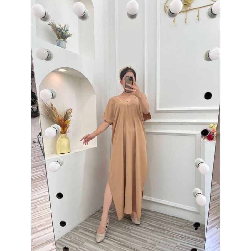 Jelita Long Square Panjang Atasan Wanita V-neck Nina Square Crincle Kaftan