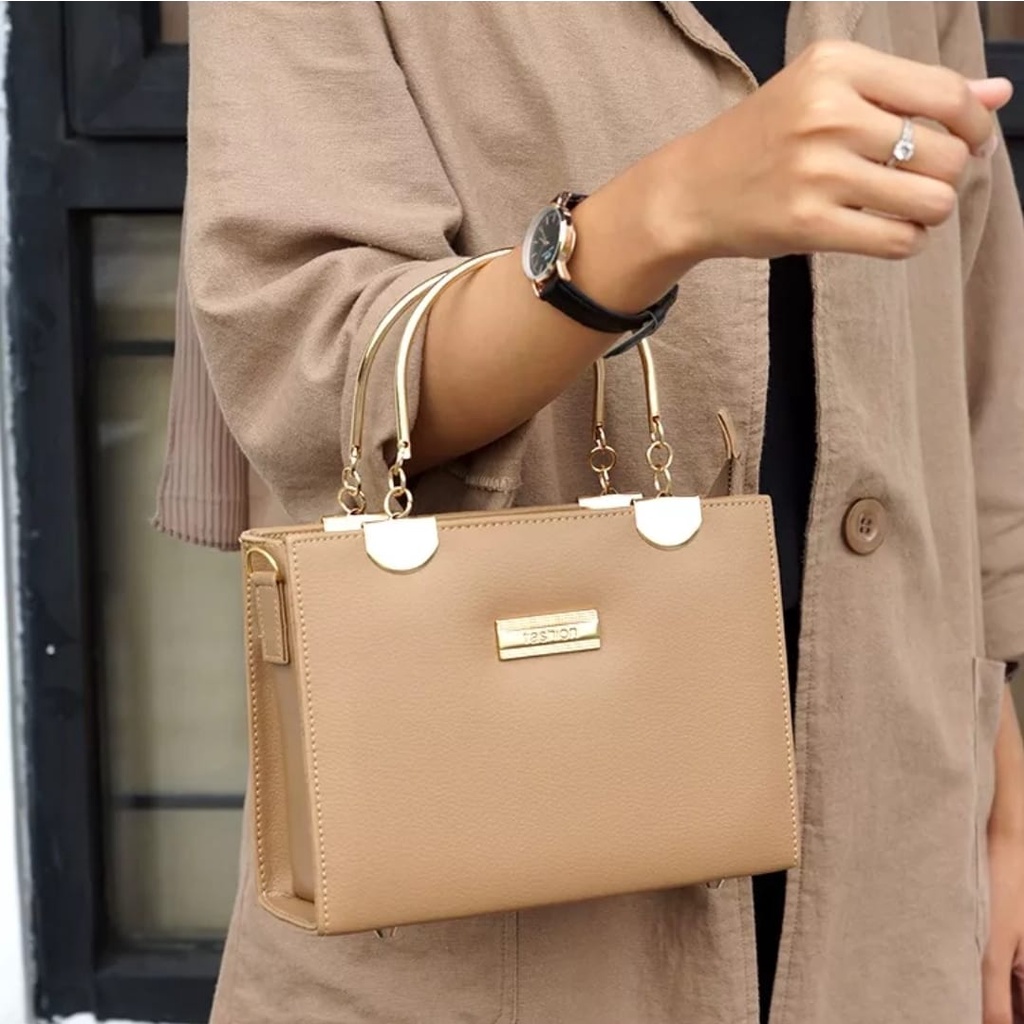 Tas Import Selena Bag Premium Quality / Tas Wanita Terbaru kekinian 2022 / Tas Jinjing Wanita Elegan