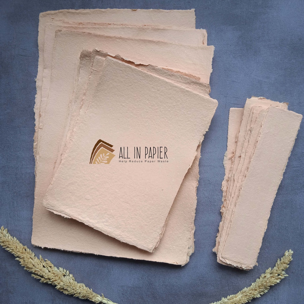 

Kertas Daur Ulang Handmade Warna Pastel Orange (Mohon Baca Keterangan)