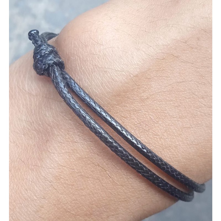 Gelang Hitam (Xsemplar)