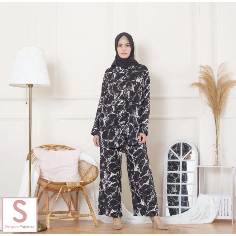 Senyum Pajamas Paula Set