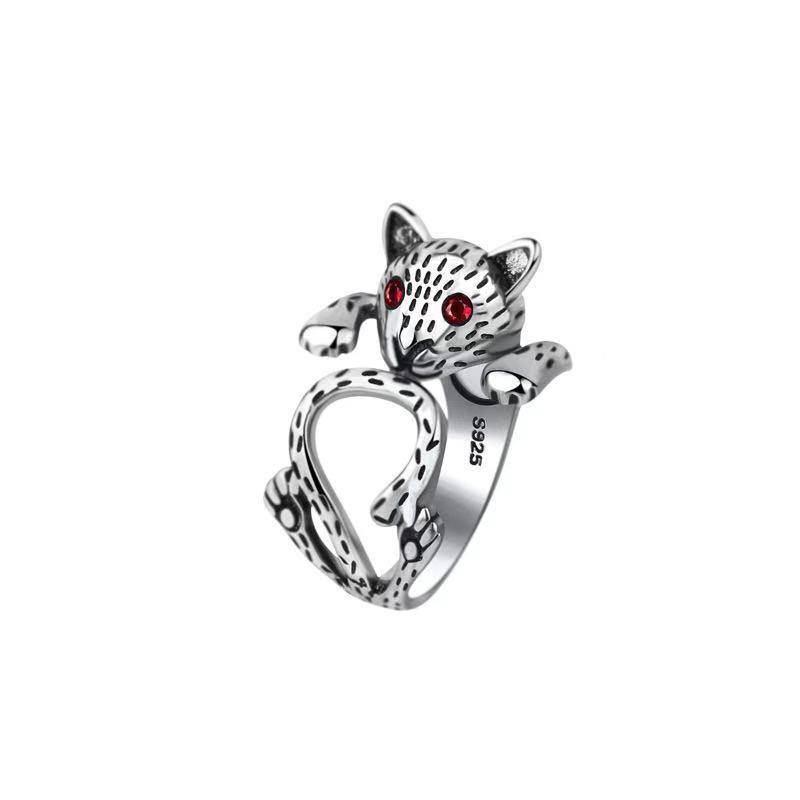 Cincin Bentuk Kucing Keberuntungan Lucu