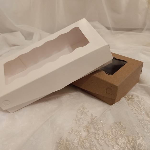 

kotak putih mika berlaminasi 22x10x5 - putih kotak