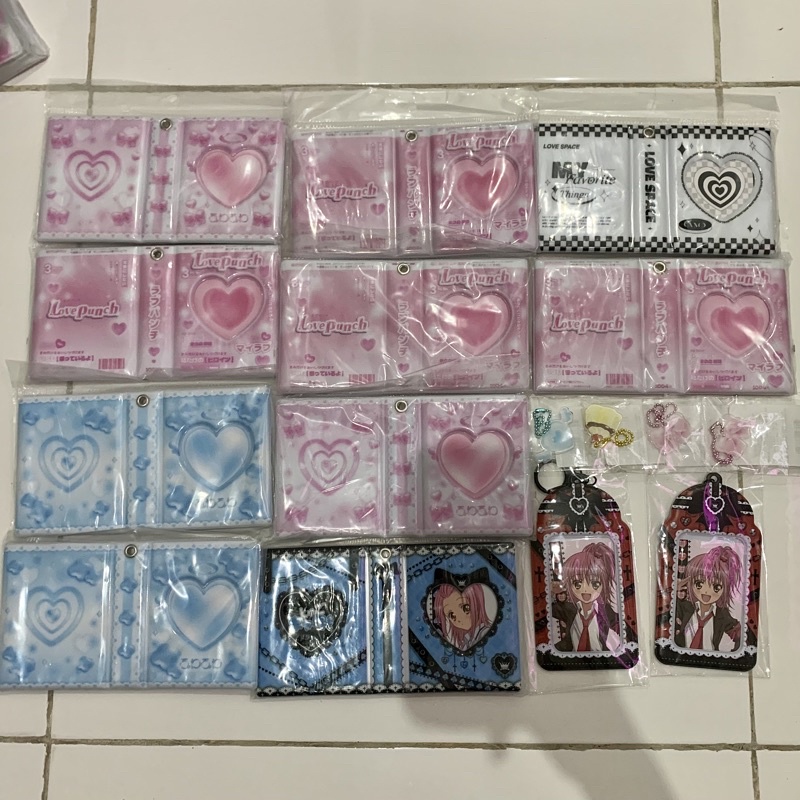 [ ready stock ] ducky world collect book kolbuk keyring photocard holder cahol ribbon love punch pin