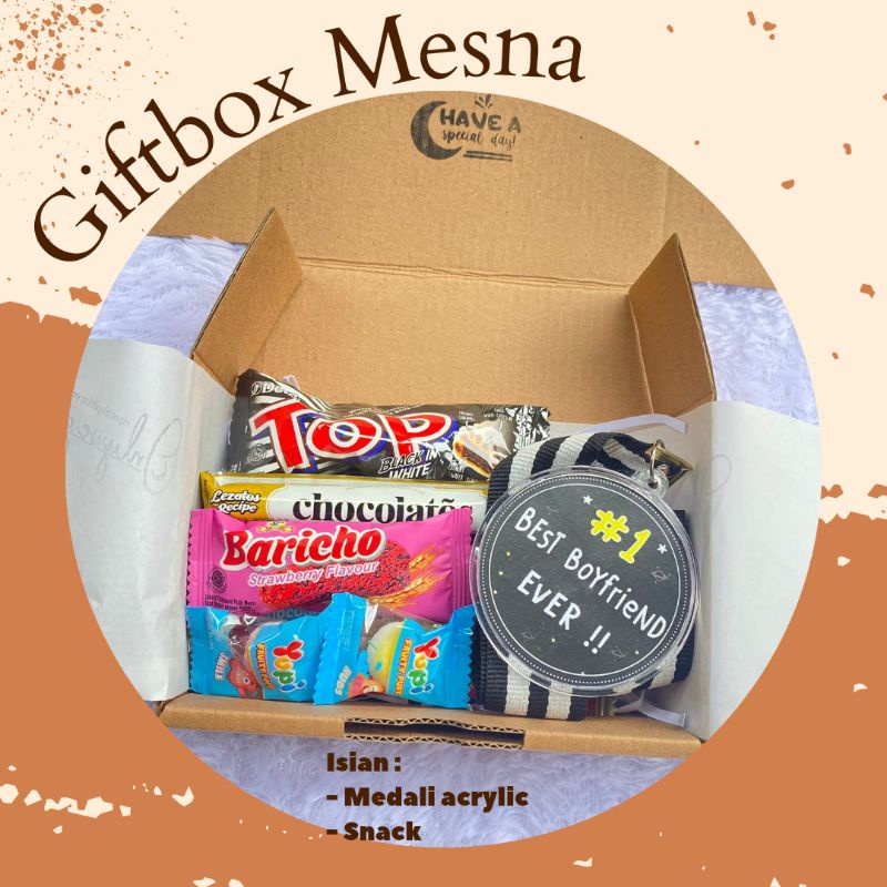 

ONLYWE GIFT - Giftbox Mesna | Giftbox Medali Acrylic Ucapan Snack | Kado Medali Acrylic Ucapan Snack | Hampers Medali Acrylic Snack