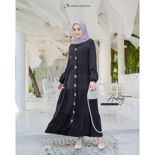 AUDREY DRESS BY LATISZA