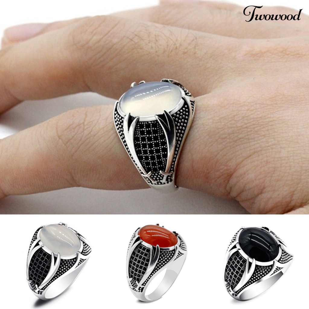 Cincin Pria Bahan Alloy Aksen Berlian Imitasi Gaya Retro Vintage Untuk Pesta