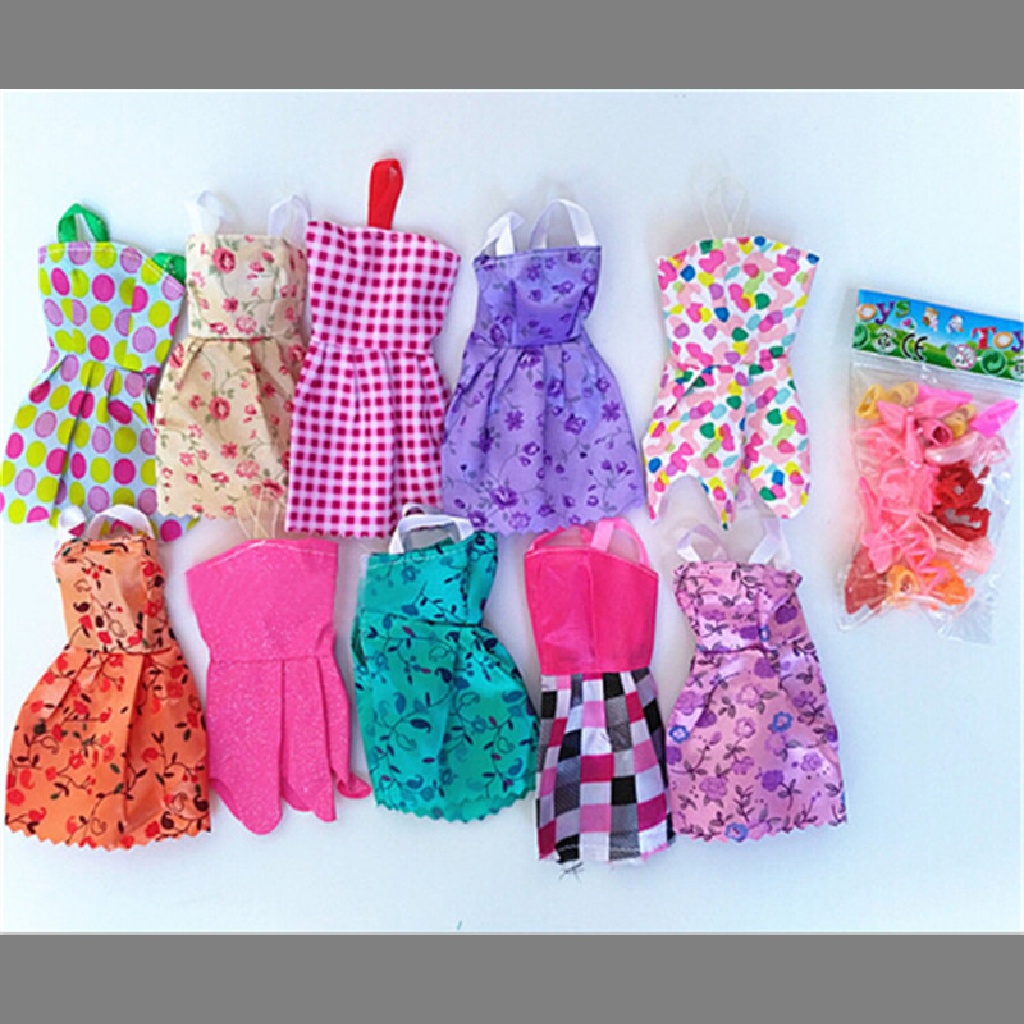 10pcs / Set Mainan Dress + 10pcs Sepatu High Heels Handmade Untuk Aksesoris Boneka