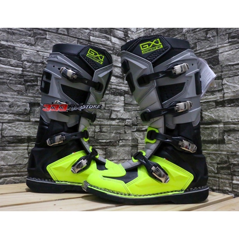 GAERNE GX1 2023 FLO GREY SEPATU CROSS GAERNE GX1 2023 FLO GAERNE GX1