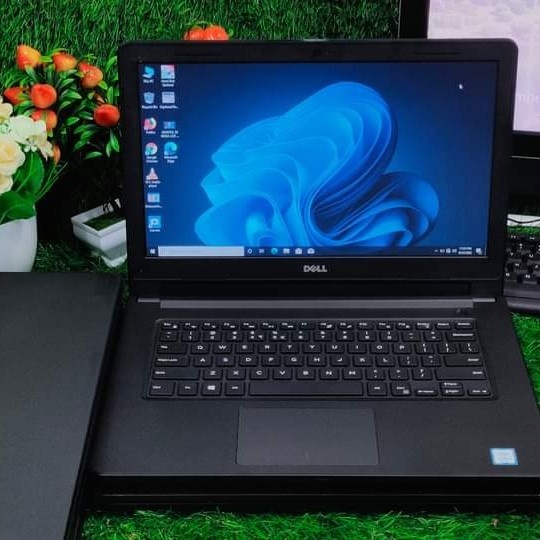 Dell Vostro 14-3468 i5 gen 7 - ssd 256 RAM 8GB 14 inch Mulus