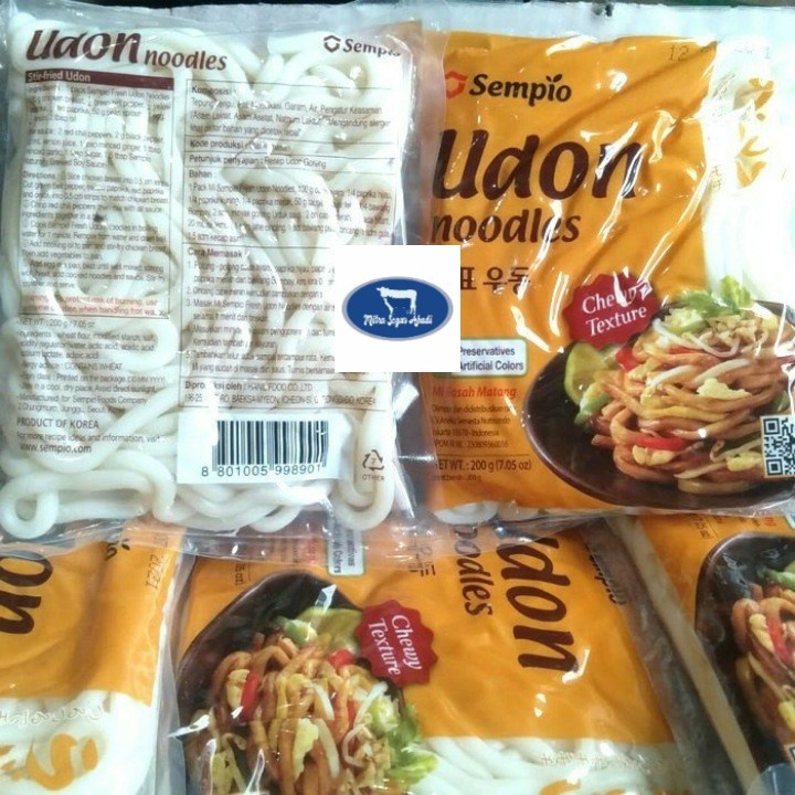 

Mie Udon Korea Sempio 200gr