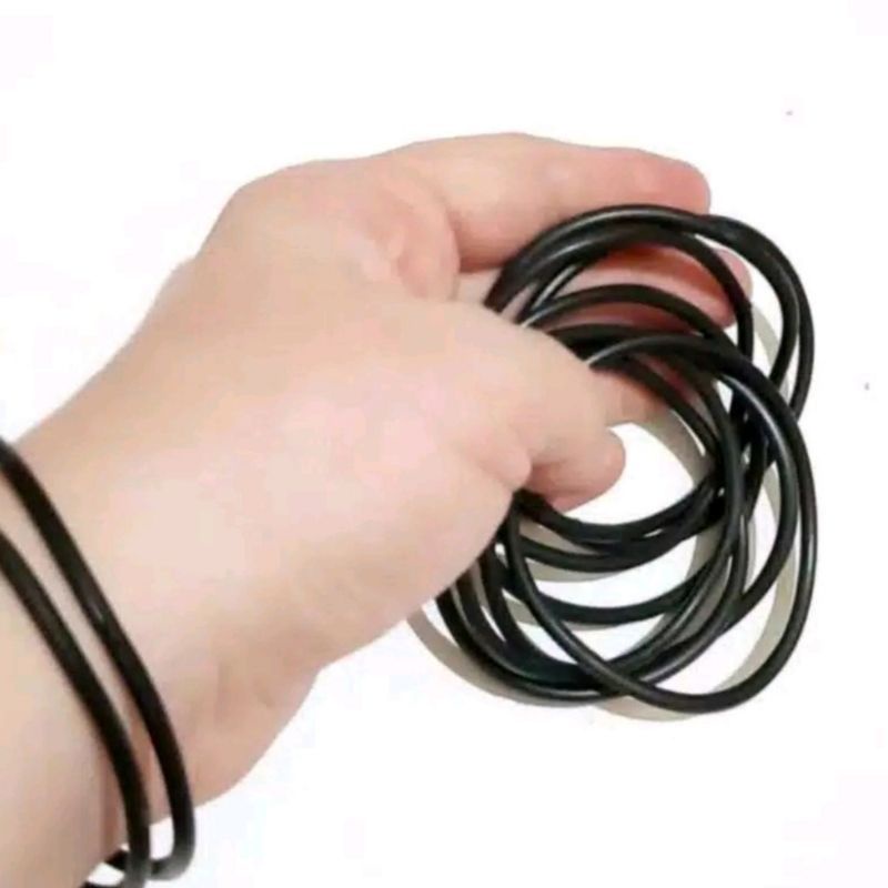 GELANG KARET HITAM POLOS / GELANG KARET KOREA PERTEMANAN