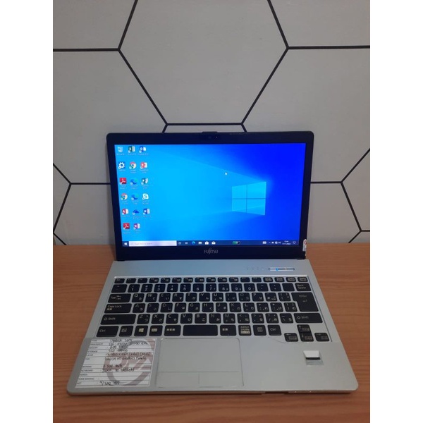 Laptop Fujitsu S904 Core i5 - 4300U Ram 4gb SSD 128gb