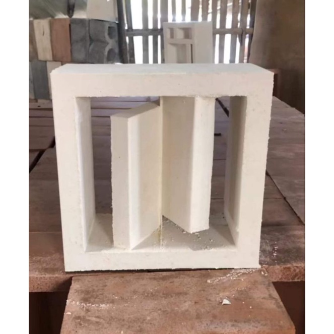 Roster minimalis motif jendela 2muka