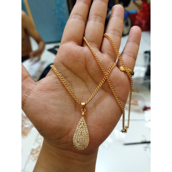 KALUNG RANTAI KECIL  PLUS LIONTIN SALAK