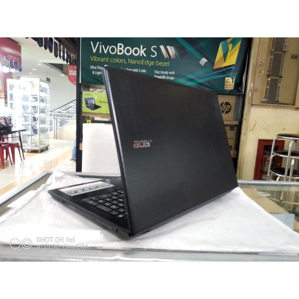 LAPTOP LEPTOP ACER  AMD A12 RAM 8GB  HDD 1TB VGA RADEON 2GB 15 INCH GENERASI BARU WINDOWS10 GAMING DESIGN SIAP PAKAI