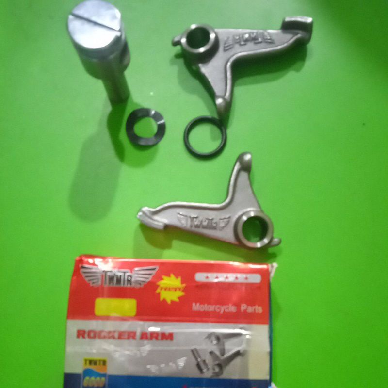 PELATUK KLEP SET ROLLER BAWAH TEMPLAR LOWER ROCKER ARM SET UNIVERSAL .MOTOR RODA TIGA