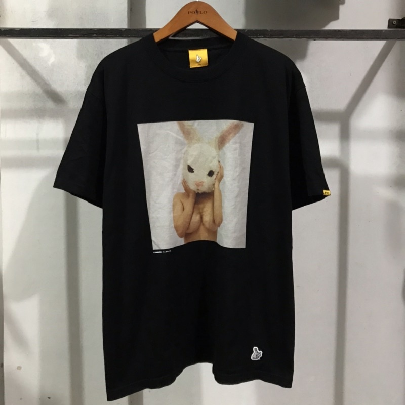 Fr2 Fxxking Rabbits Elbow Bra T-shirt