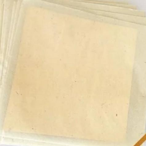 

Gold Paper Ukuran 5 x 5 CM