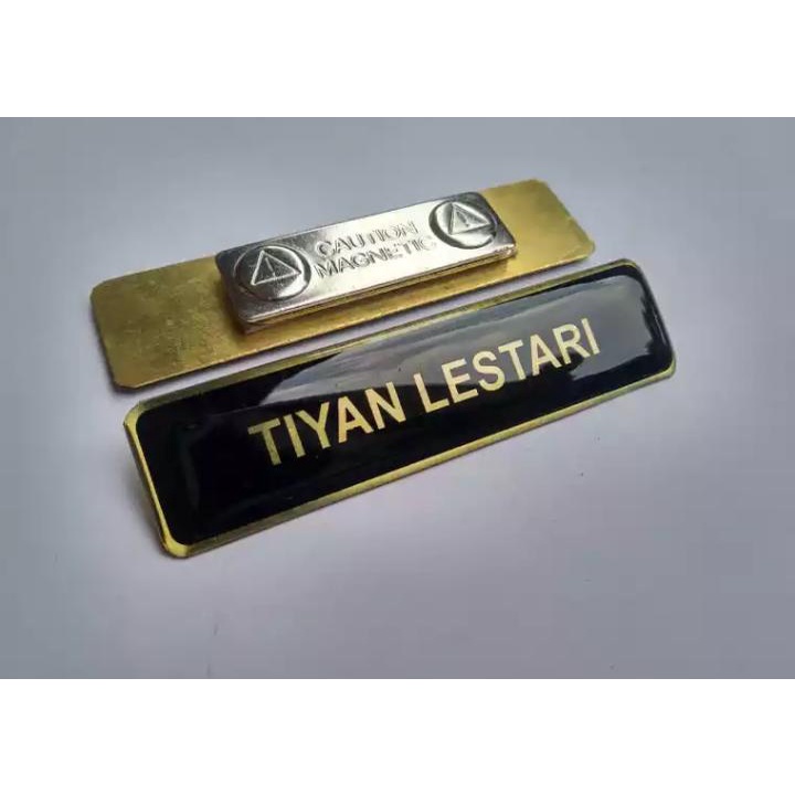 

PAPAN NAMA KUNINGAN RESIN/NAMA DADA KUNINGAN MAGNET/NAMETAG KUNINGAN MAGNET