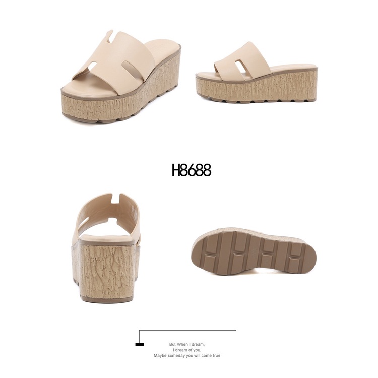 SANDAL Leather Slides H8688