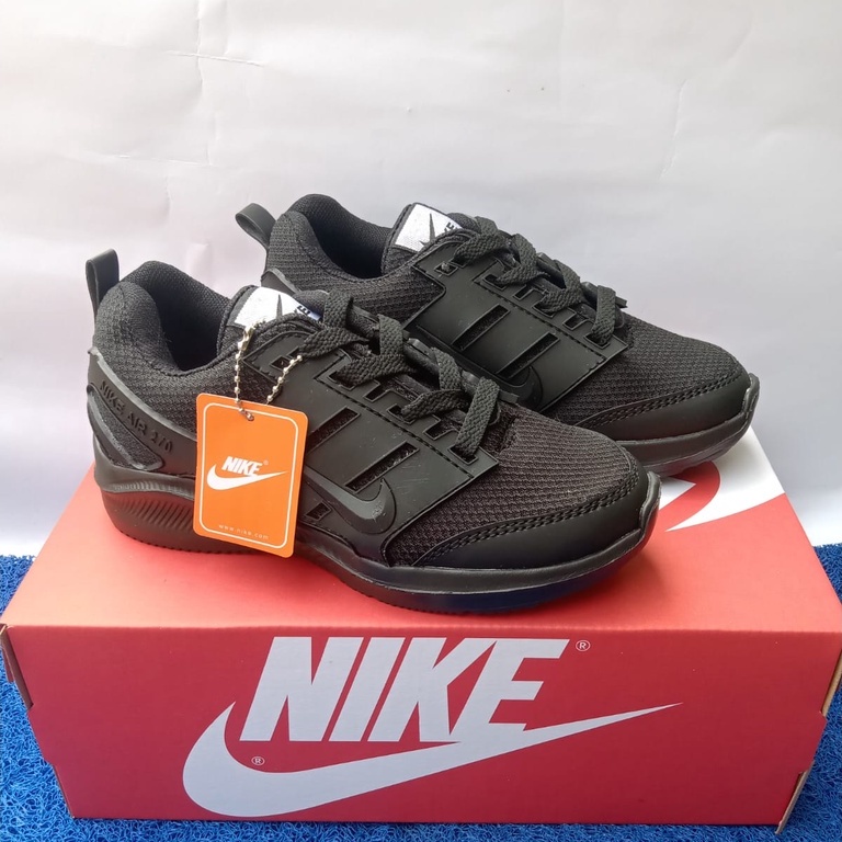 DISKON!!!SEPATU SEKOLAH / HITAM POLOS / SEPATU PRIA WANITA / SNEAKERS OLAHRAGA LARI / TERBARU MURAH UKURAN 33-43