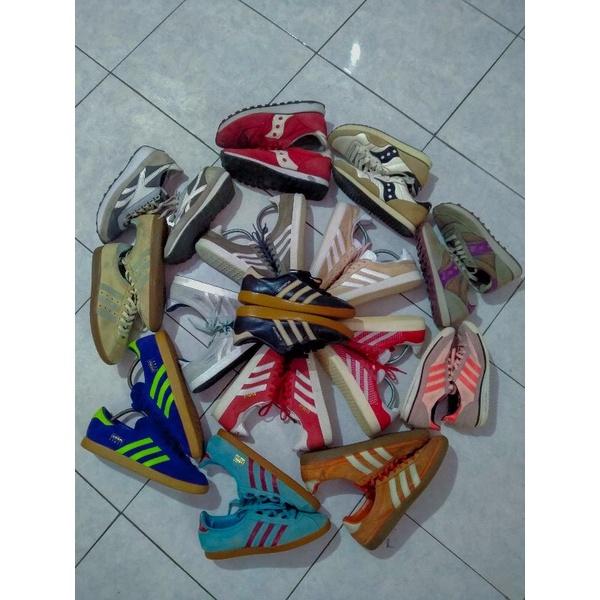 Borongan sepatu Adidas